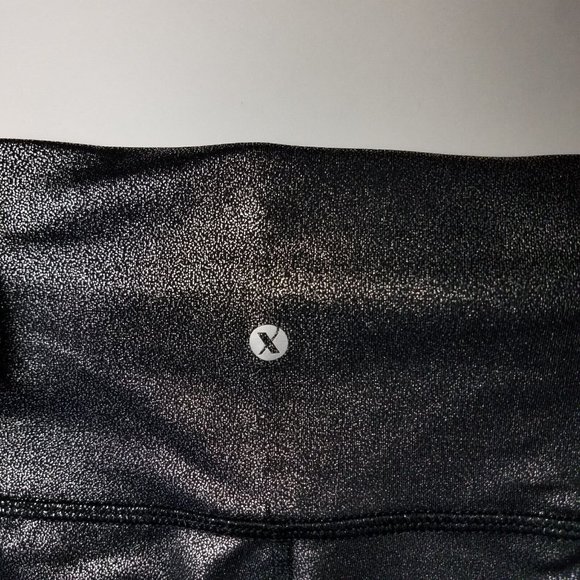 xersion Womens Active Leggings High Waisted 7/8 Length Size XXL Silver Metallic - Picture 8 of 8